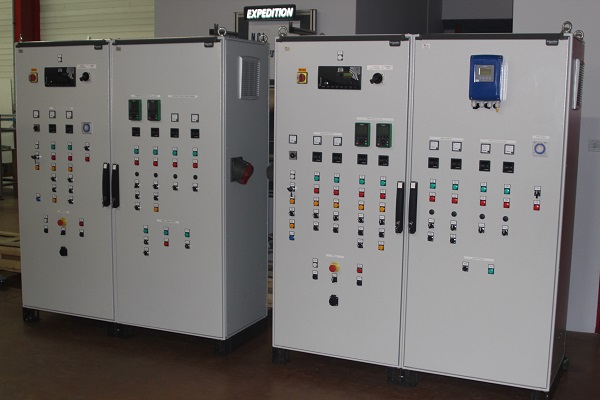 Armoire spécifique contrôle commande
